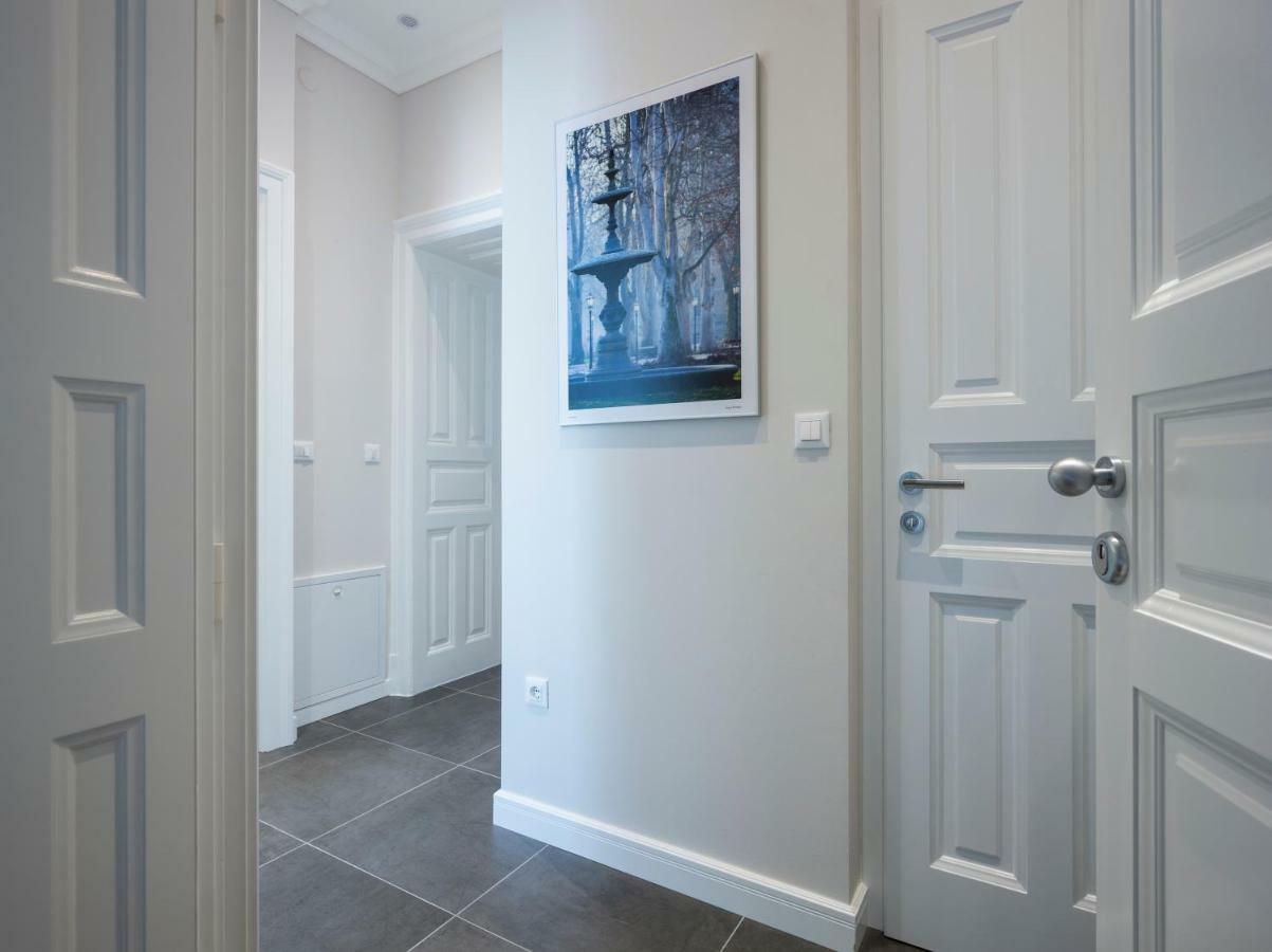 White Rose Apartment Zagreb Exterior foto